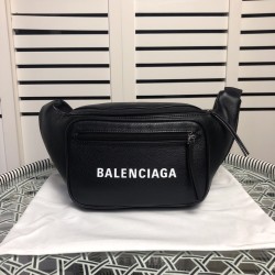  バレンシアガ バッグ / Balencaga-003 / サイズ：25x17x5cm