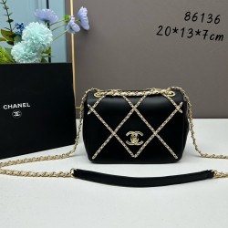 シャネル バッグ 中古 マトラッセ20x13x7 chanelbag-s052