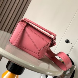 ロエベ バッグ / 18CMx12.5CMx8CM / loewe-bag038