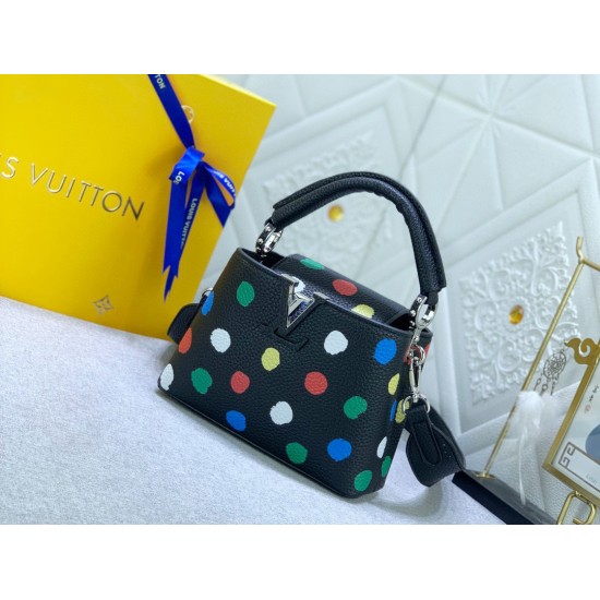 M21663 ヴィトン バッグ LV x YK Capucinesサイズ：31.5x20x11cm