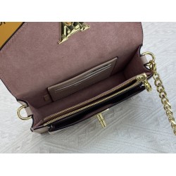 M63471ヴィトン バッグMylockme Pochette サイズ：19 x 12.7 x 3 cmcm