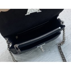 M63471ヴィトン バッグMylockme Pochette サイズ：19 x 12.7 x 3 cmcm