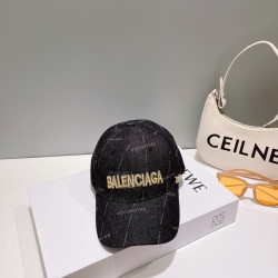 バレンシアガ帽子 Balenciaga