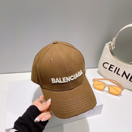 バレンシアガ帽子 Balenciaga