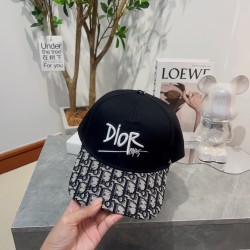 ディオール帽子dior