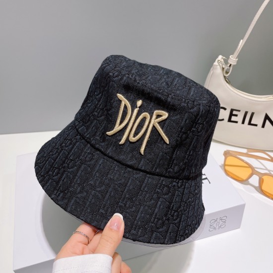 ディオール帽子dior