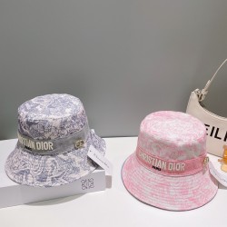 ディオール帽子dior