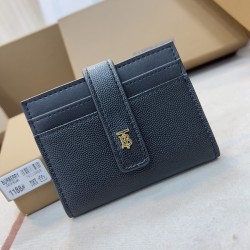 バーバリー財布 サイズ：10x7.5cm