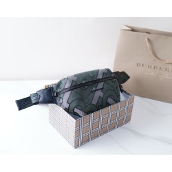 Burberryバーバリー財布 サイズ：30x15cm