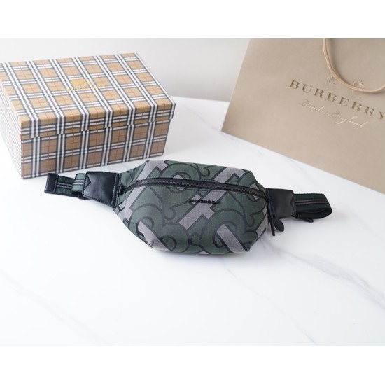 Burberryバーバリー財布 サイズ：30x15cm