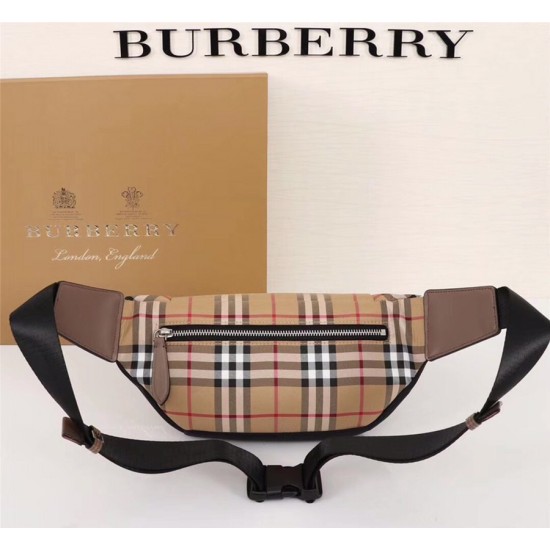 Burberryバーバリー財布 サイズ：19x13x5cm