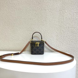 セリーヌ 財布 レディース CELINE ラウンドファスナー長財布 サイズ：9.5 X 8 X 9cm