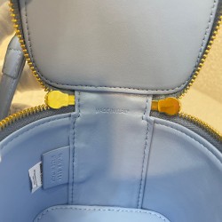 セリーヌ 財布 レディース CELINE ラウンドファスナー長財布 サイズ：9.5 X 8 X 9cm