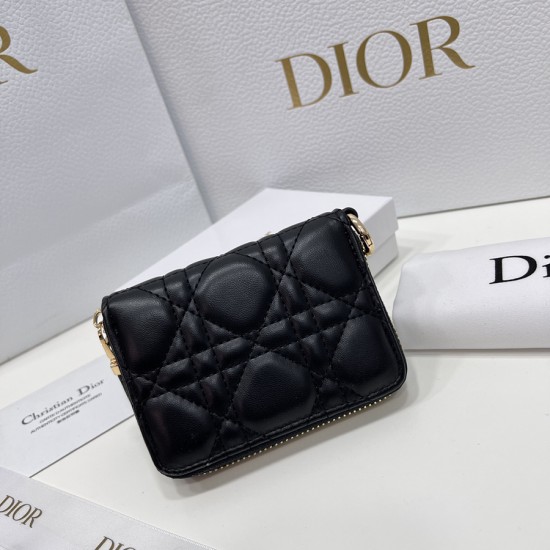 Dior 2386クリスチャンディオール財布  サイズ：12x8.5cm