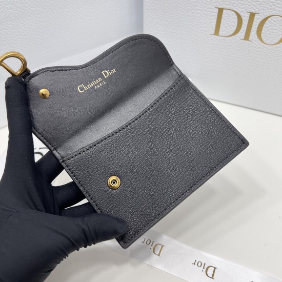 Dior 2382クリスチャンディオール財布  サイズ：13x8.5x2.5cm