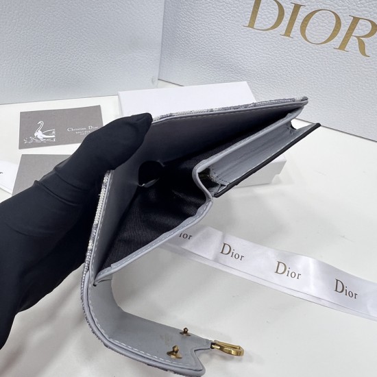 Dior 2381クリスチャンディオール財布  サイズ：11x10x2cm