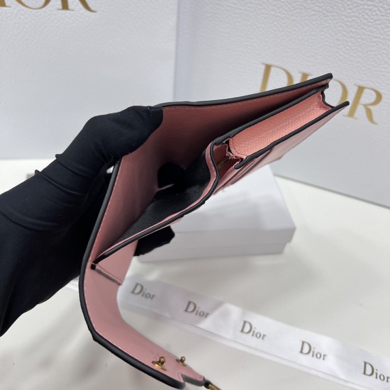 Dior 2380 クリスチャンディオール財布  サイズ：11x10x2cm