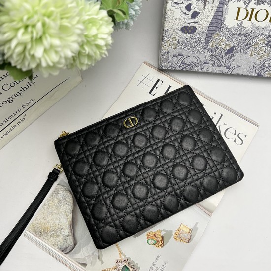 Dior caro Daily クリスチャンディオール財布  サイズ：30x21.5cmcm