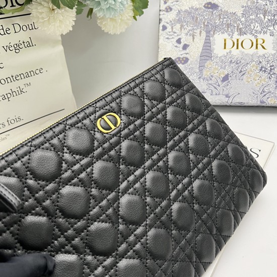 Dior caro Daily クリスチャンディオール財布  サイズ：30x21.5cmcm