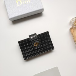 Diorクリスチャンディオール財布  サイズ：10.5x6x3cmcm