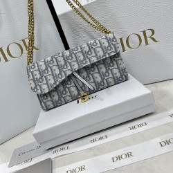 Dior 621668クリスチャンディオール財布  サイズ：19x10.5x3.5cm