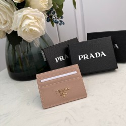 PRADAプラダ 財布 サイズ：10cmx8cm