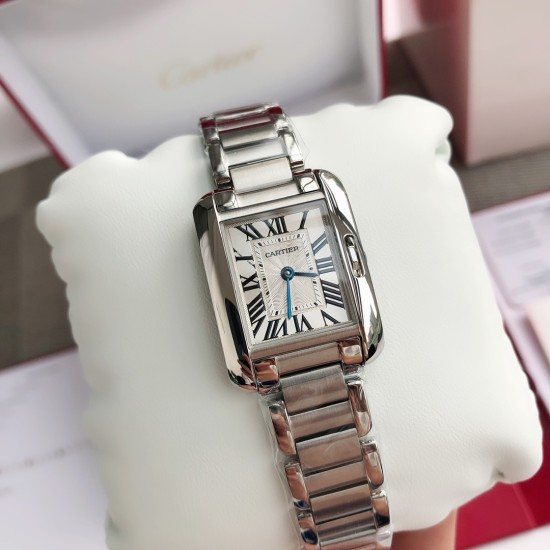 Cartier TANK ANGLAISE カルティアカルティアcal.057原装スイス 石英ムーブメント 30.2x22.7mm  7.19mm